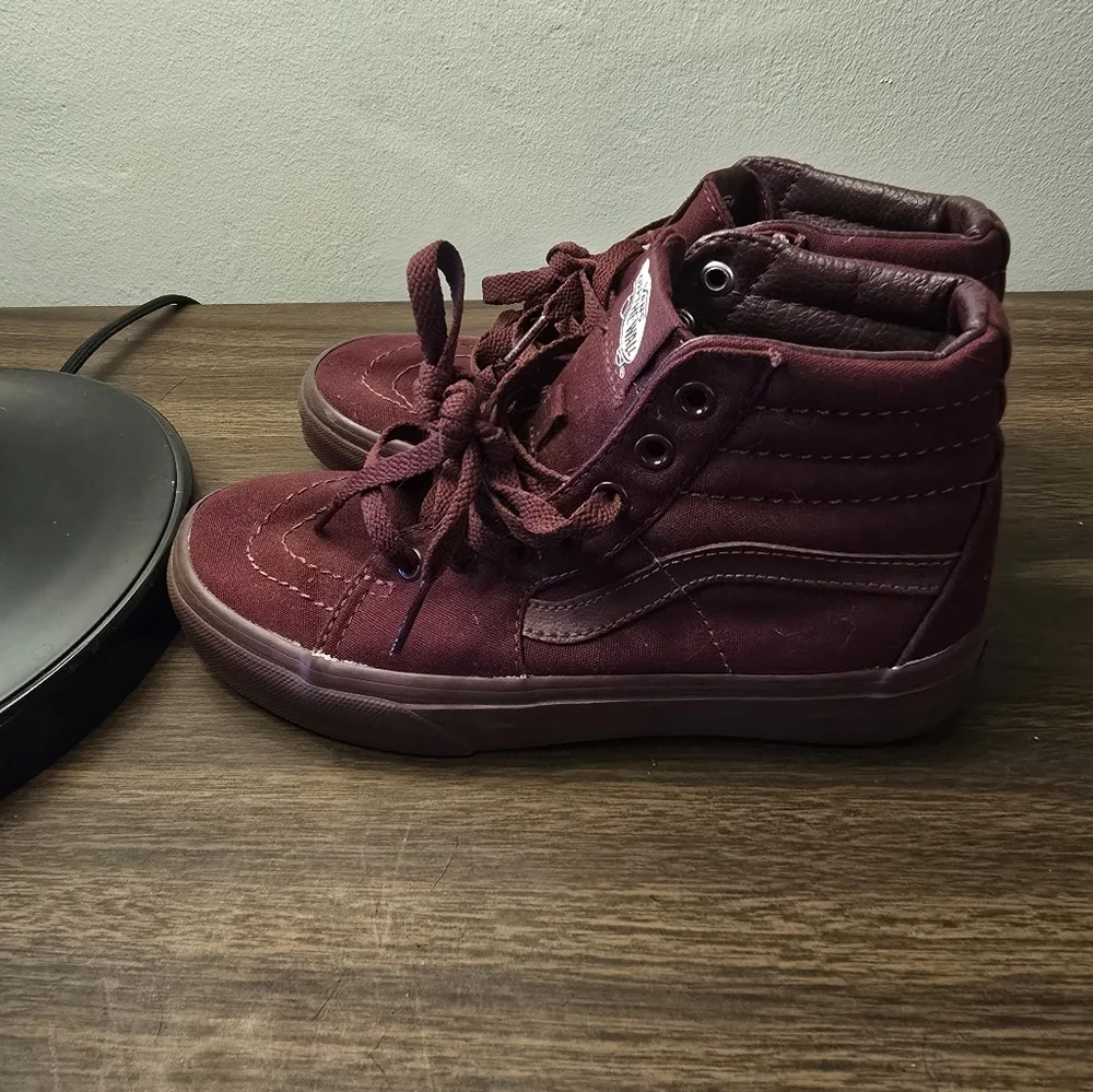 Vans Boys Burgundy High-Top Sneakers 3.5
